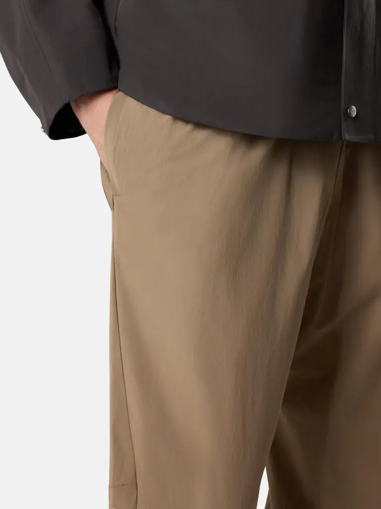 Pantalon technique coupe regular avec cordon de serrage aux chevilles - CALVERO