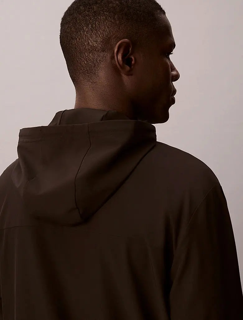 Coupe-vent à capuche déperlant Calvin Klein