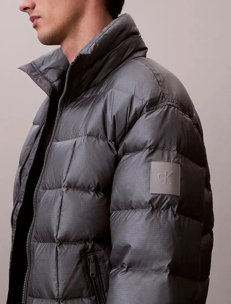 Doudoune à col cheminée en tissu indéchirable Calvin Klein