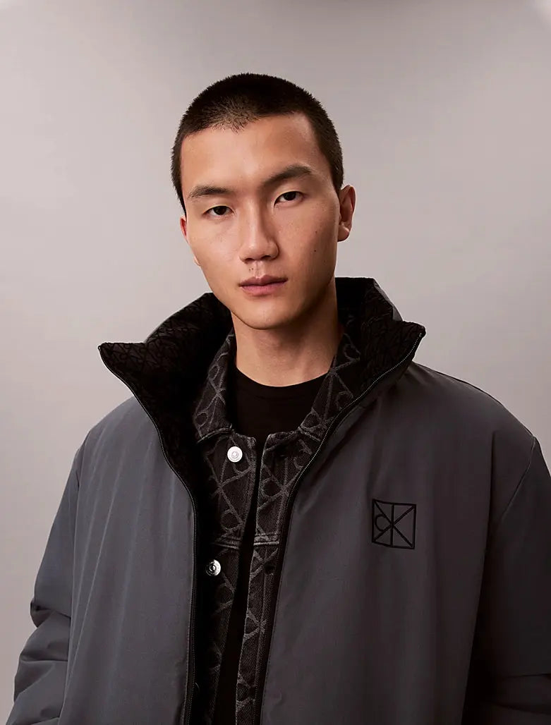 Doudoune réversible avec logo emblématique intégral Calvin Klein