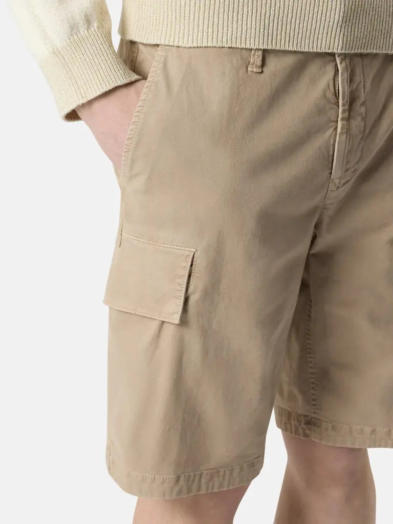 Short cargo en sergé brisé de coton bio extensible. - CALVERO