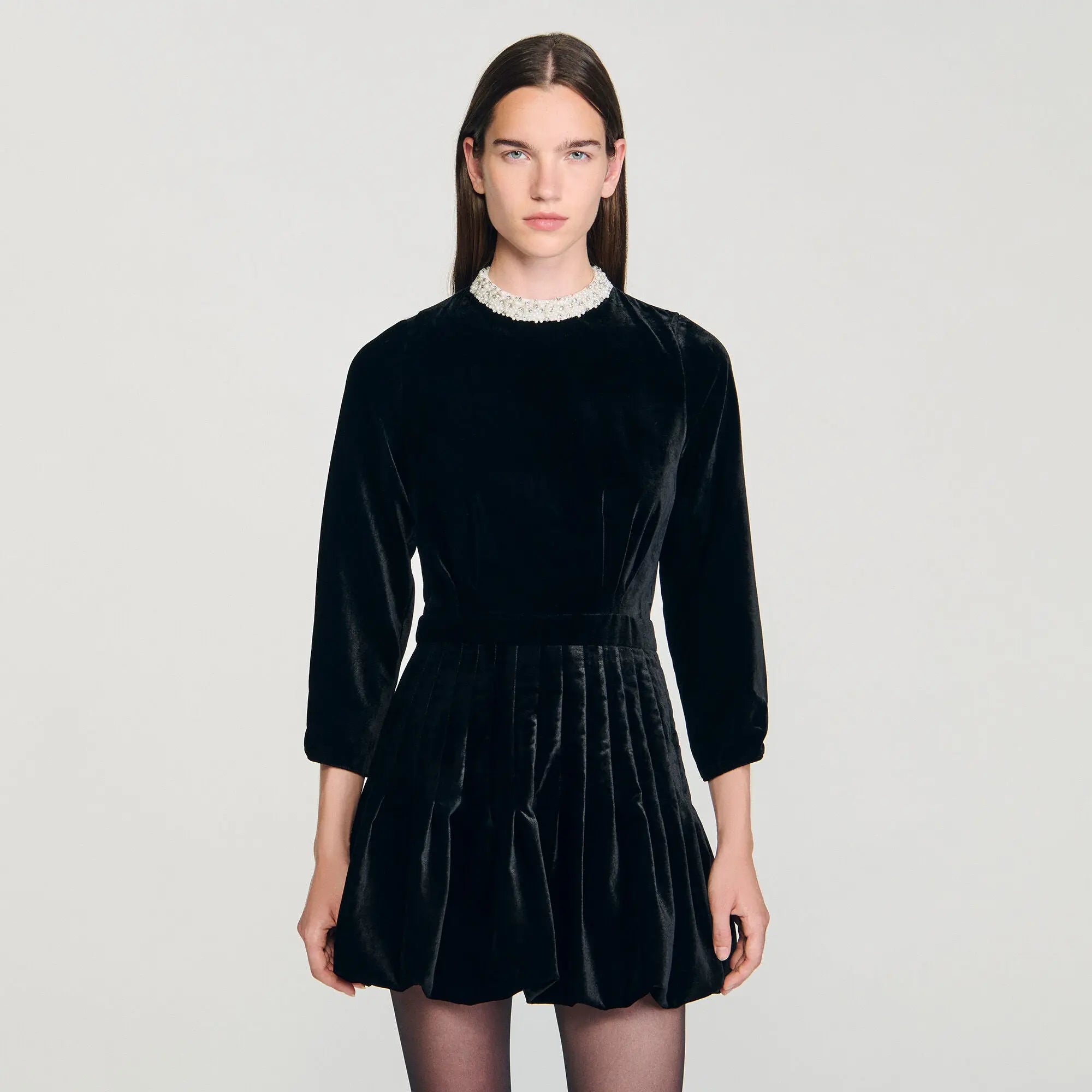 Robe courte en velours perlée - CALVERO