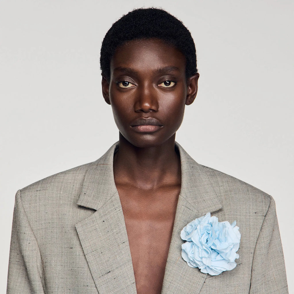 Veste en laine à carreaux et broche - CALVERO