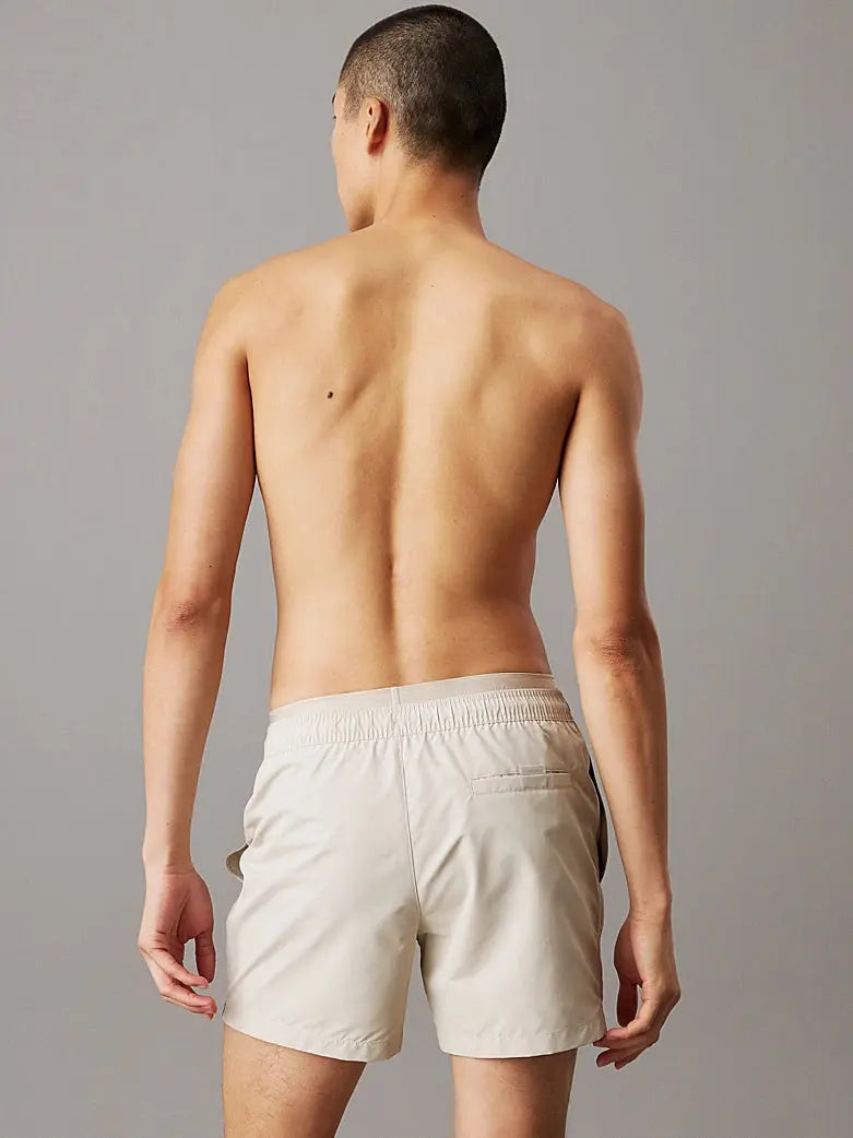 Short de bain court avec double ceinture - CK Meta Legacy - CALVERO