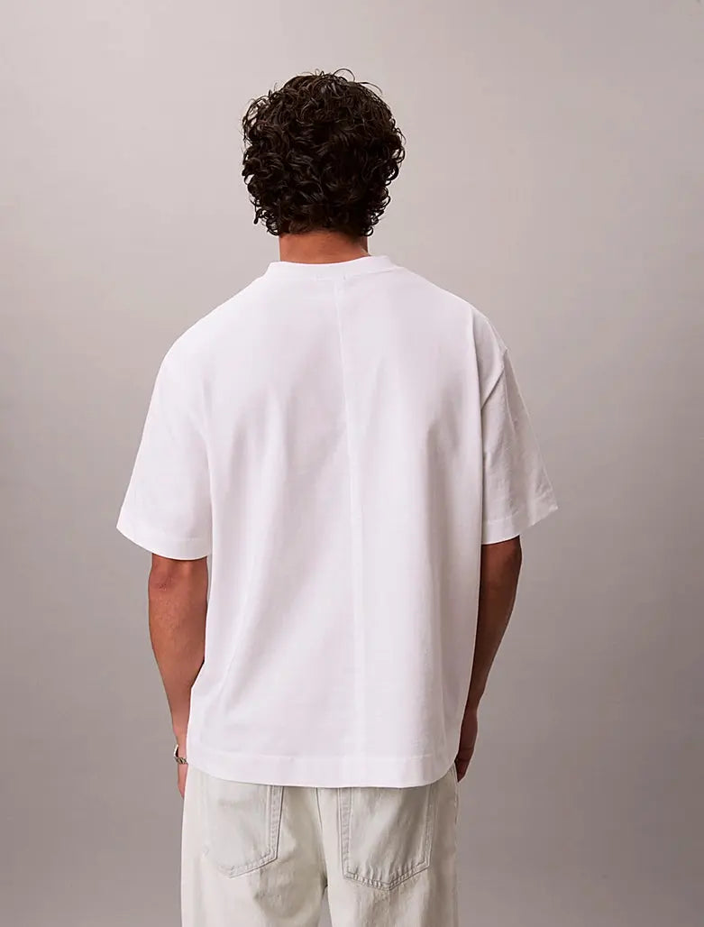 T-shirt relaxed avec insigne emblématique Calvin Klein