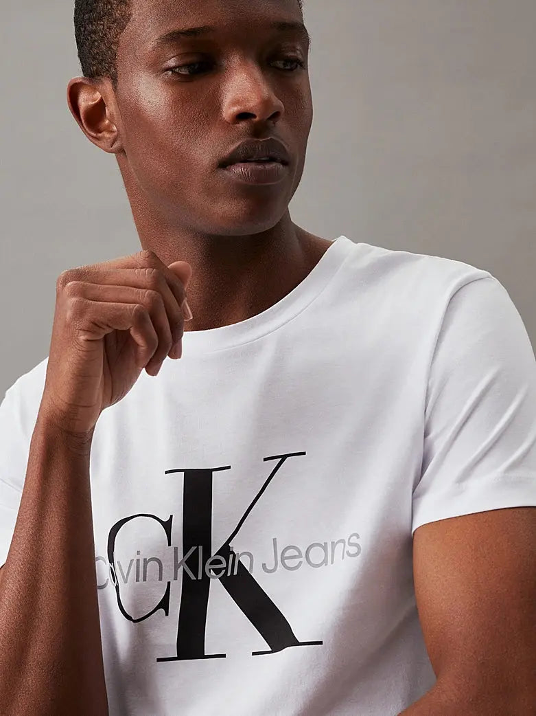 T-shirt slim avec monogramme Calvin Klein