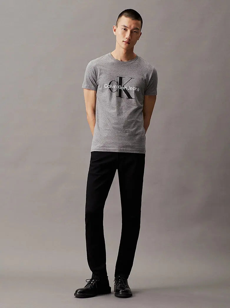 T-shirt slim avec monogramme Calvin Klein